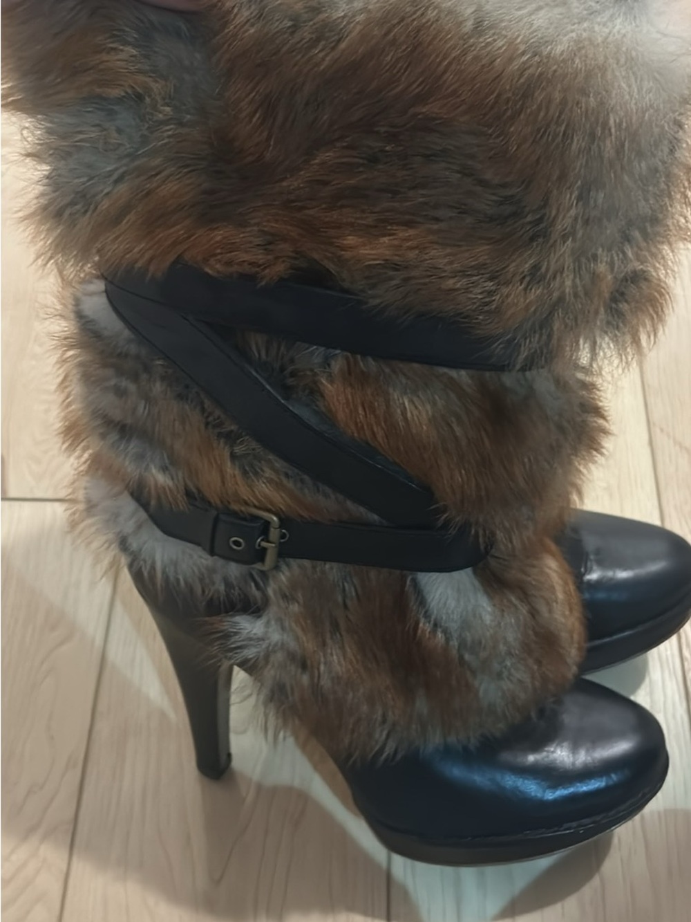 UGG Black Leather High-Heel Boots with Brown Fur Trim